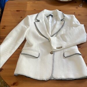 Zara White Blazer With Black Stiching